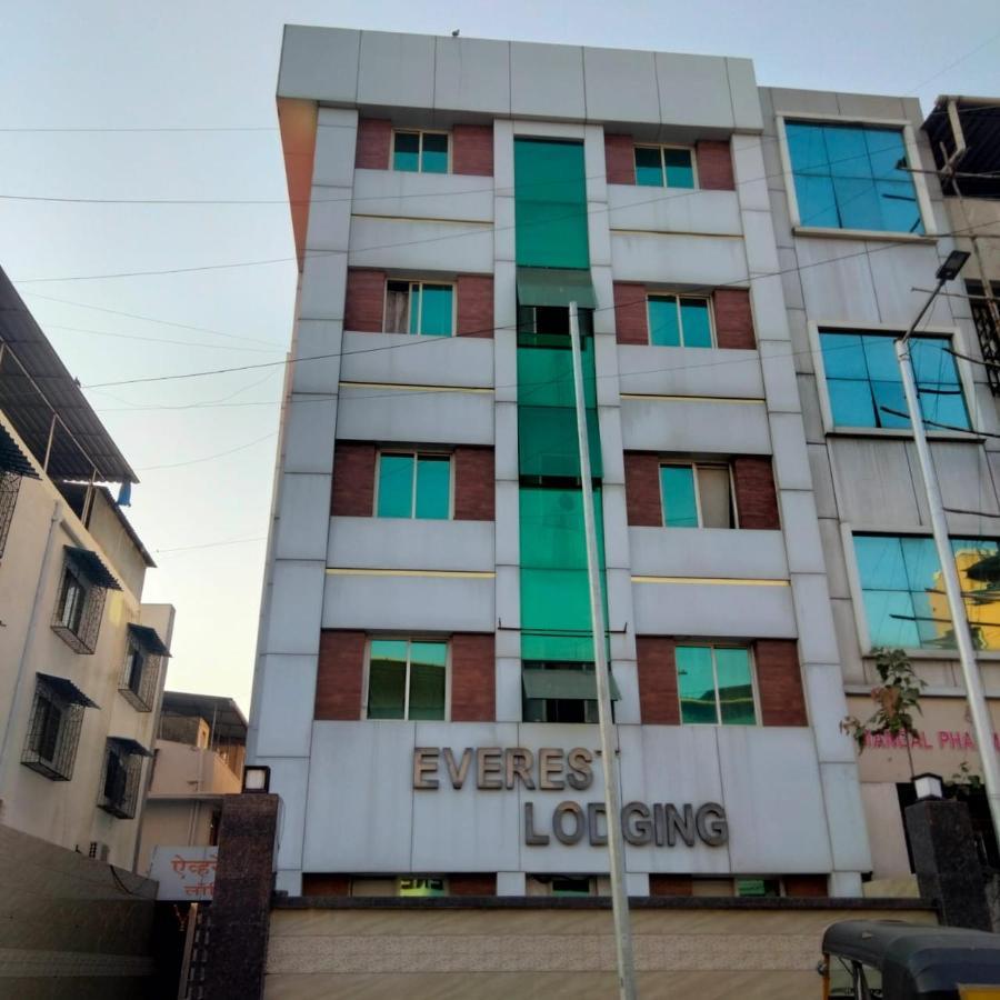 Hotel Everest Lodging Navi Mumbai Exterior photo