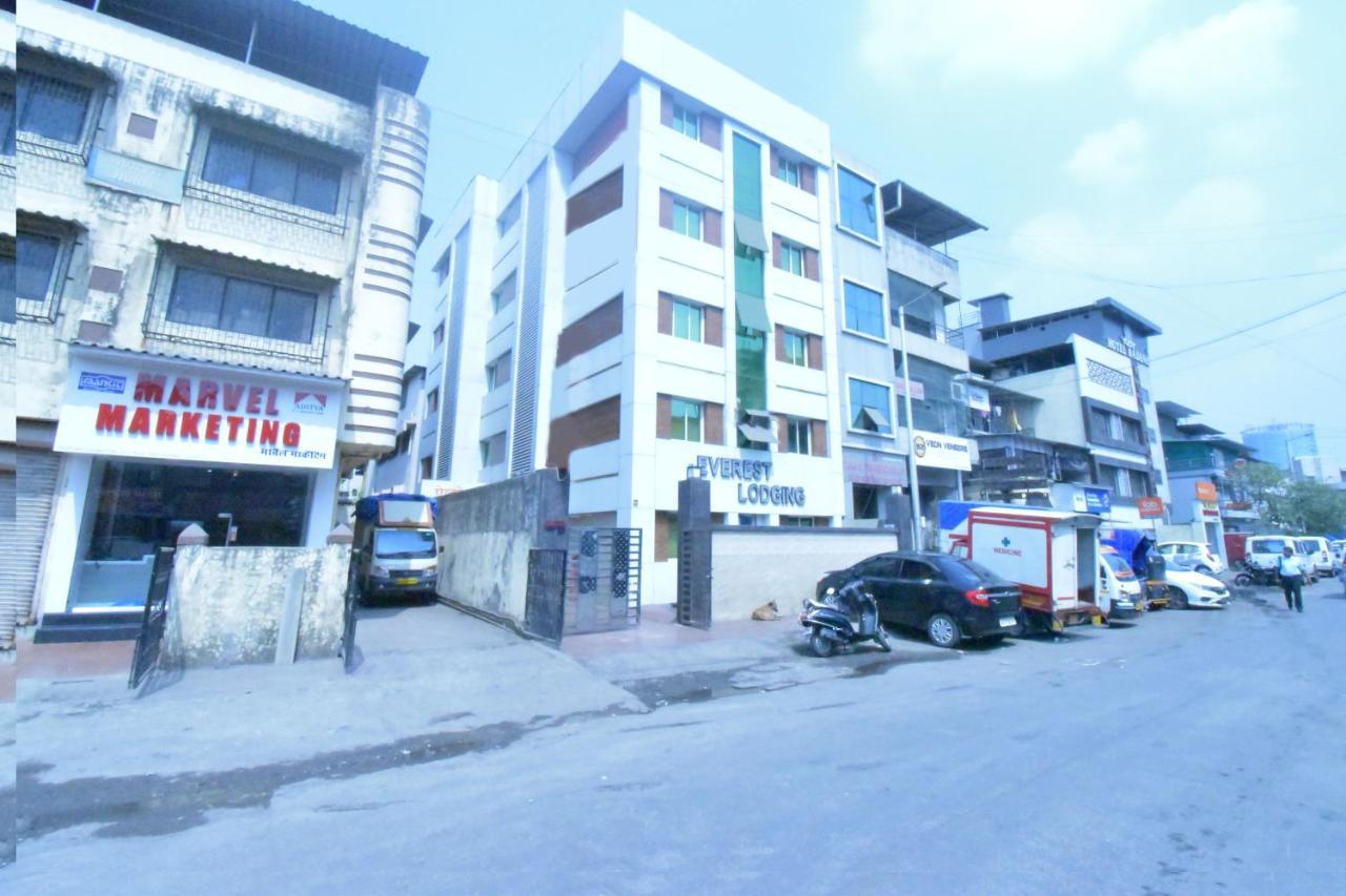 Hotel Everest Lodging Navi Mumbai Exterior photo